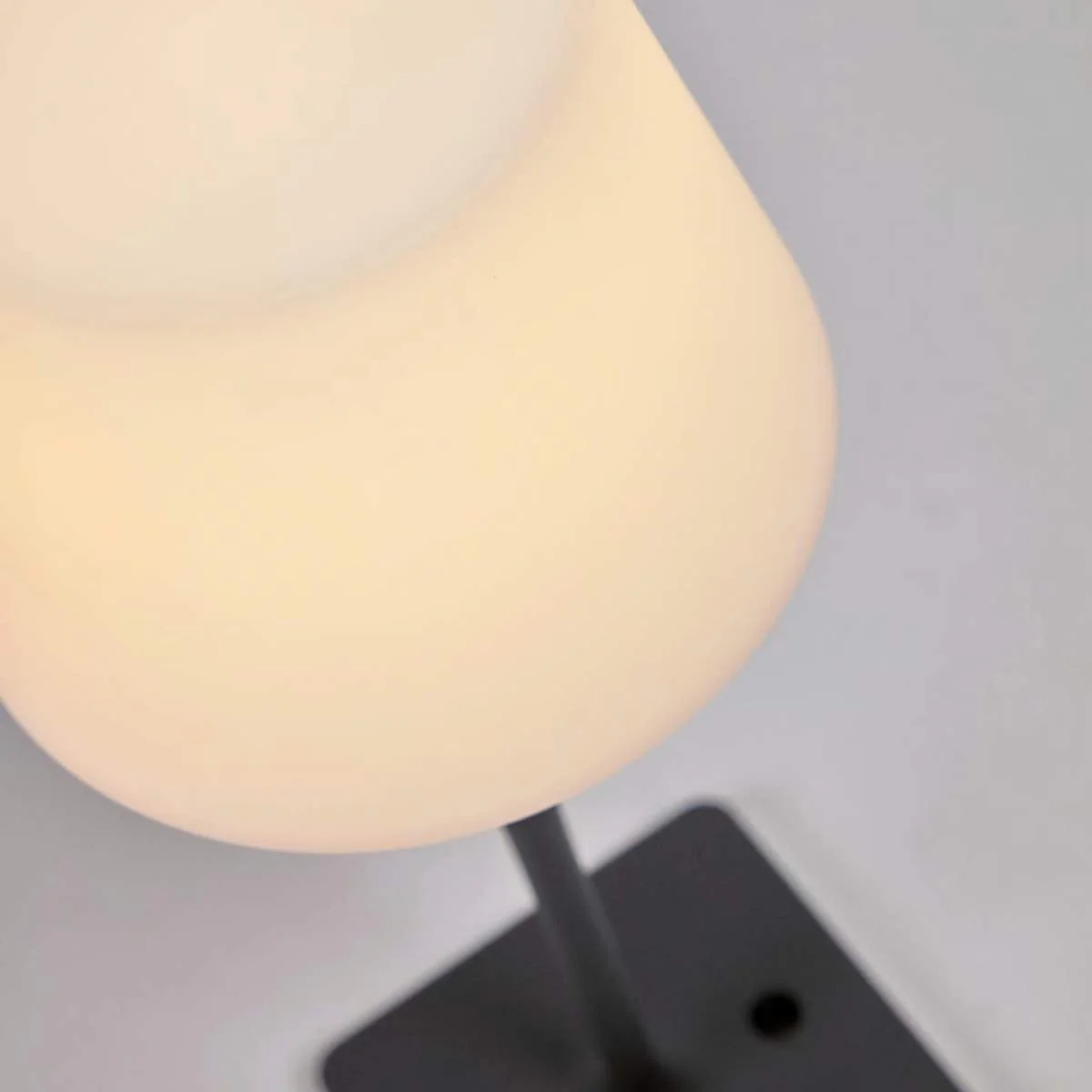 Kave Home Outdoor Aluney table lamp in black finish - Image 6
