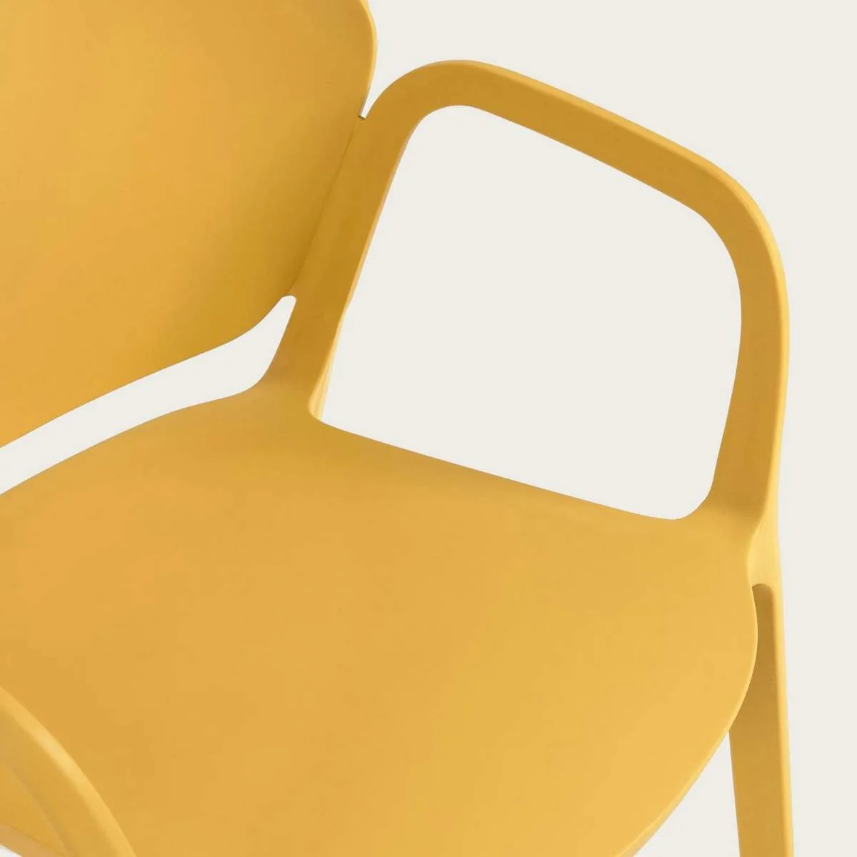 Kave Home Ania stackable outdoor chair in beige - Image 34