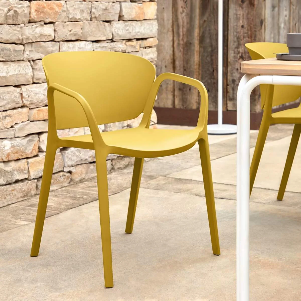 Kave Home Ania stackable outdoor chair in beige - Image 63