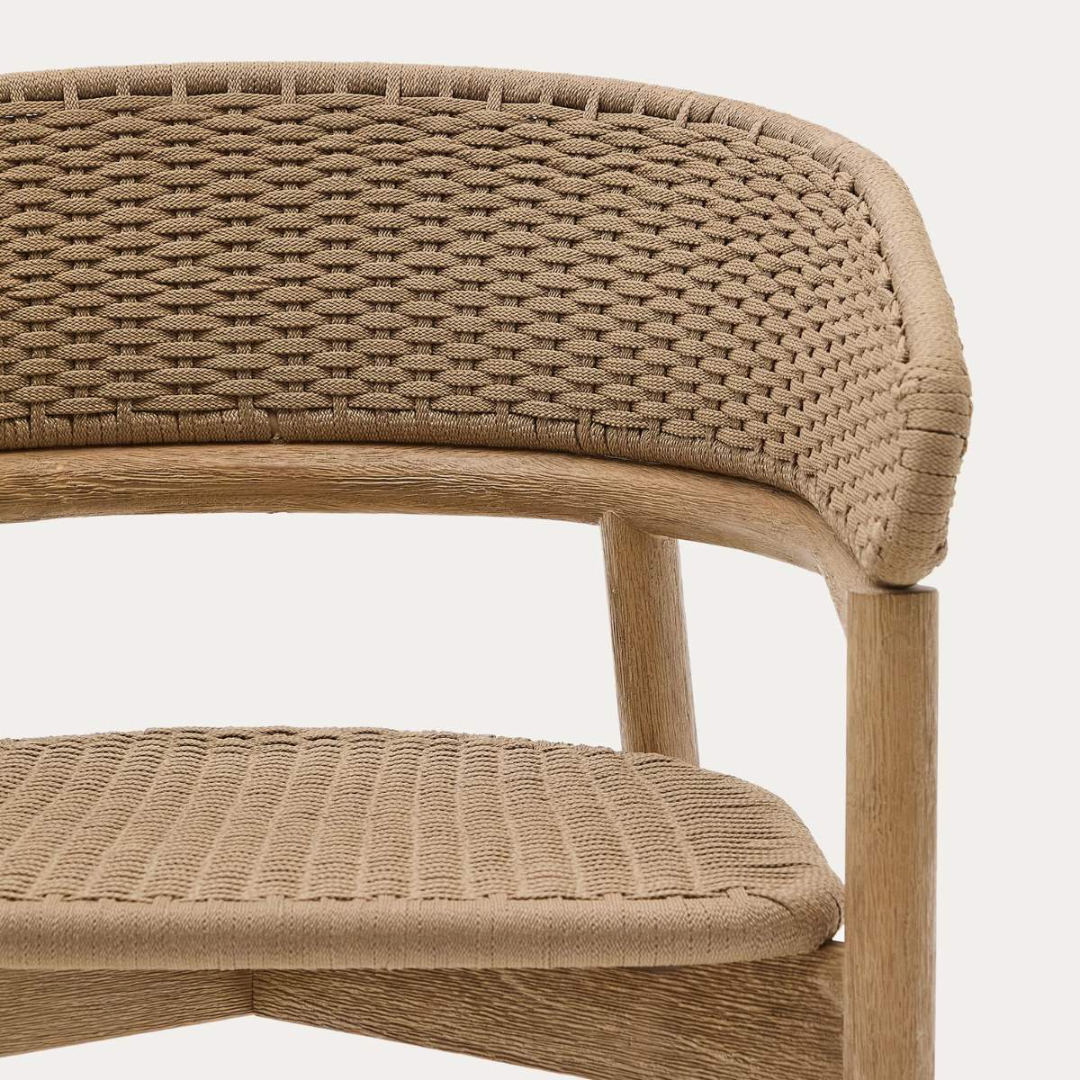Kave Home Arinella chair in FSC 100% solid acacia wood with natural finish and beige rope cord - Image 4