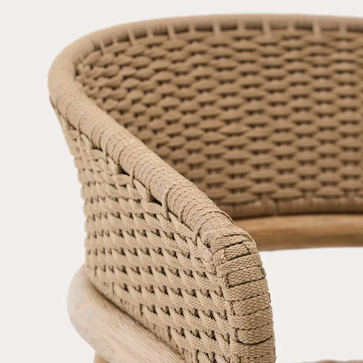 Kave Home Arinella chair in FSC 100% solid acacia wood with natural finish and beige rope cord - Image 5