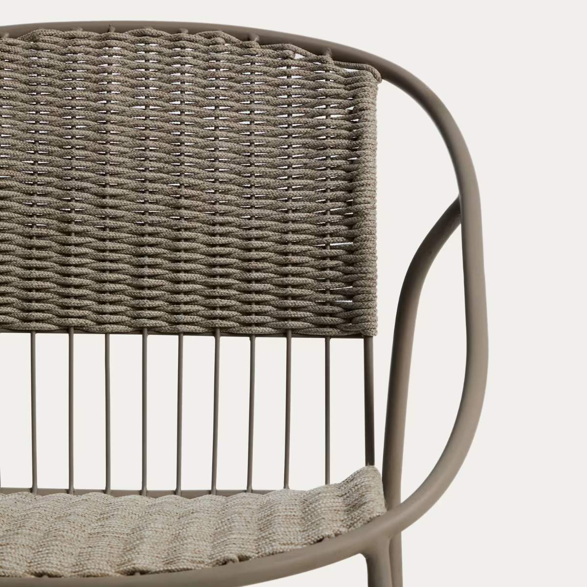 Kave Home Atrani stackable outdoor chair in galvanised steel and green rope - Image 12