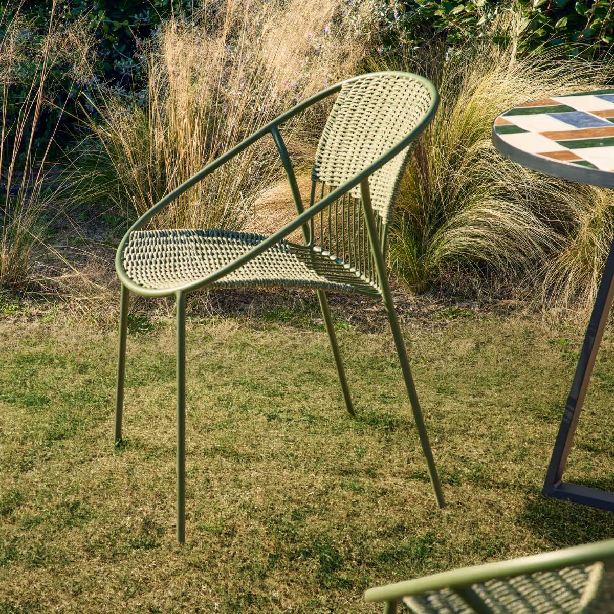 Kave Home Atrani stackable outdoor chair in galvanised steel and green rope - Image 16