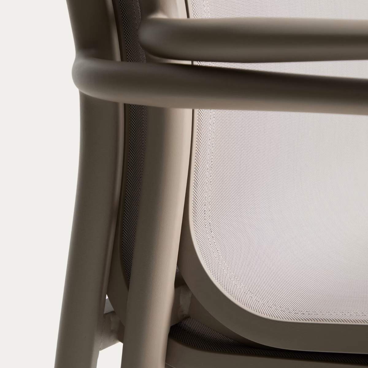 Kave Home Set with Brela extendable table in ecru aluminium and 6 Luri chairs in ecru aluminium and beige texteline 205(287)x100cm - Image 13