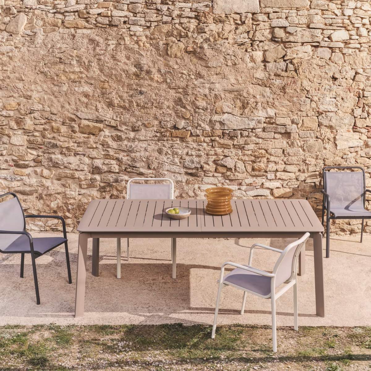 Kave Home Brela green extendable aluminium table 205(287) x 100cm - Image 28