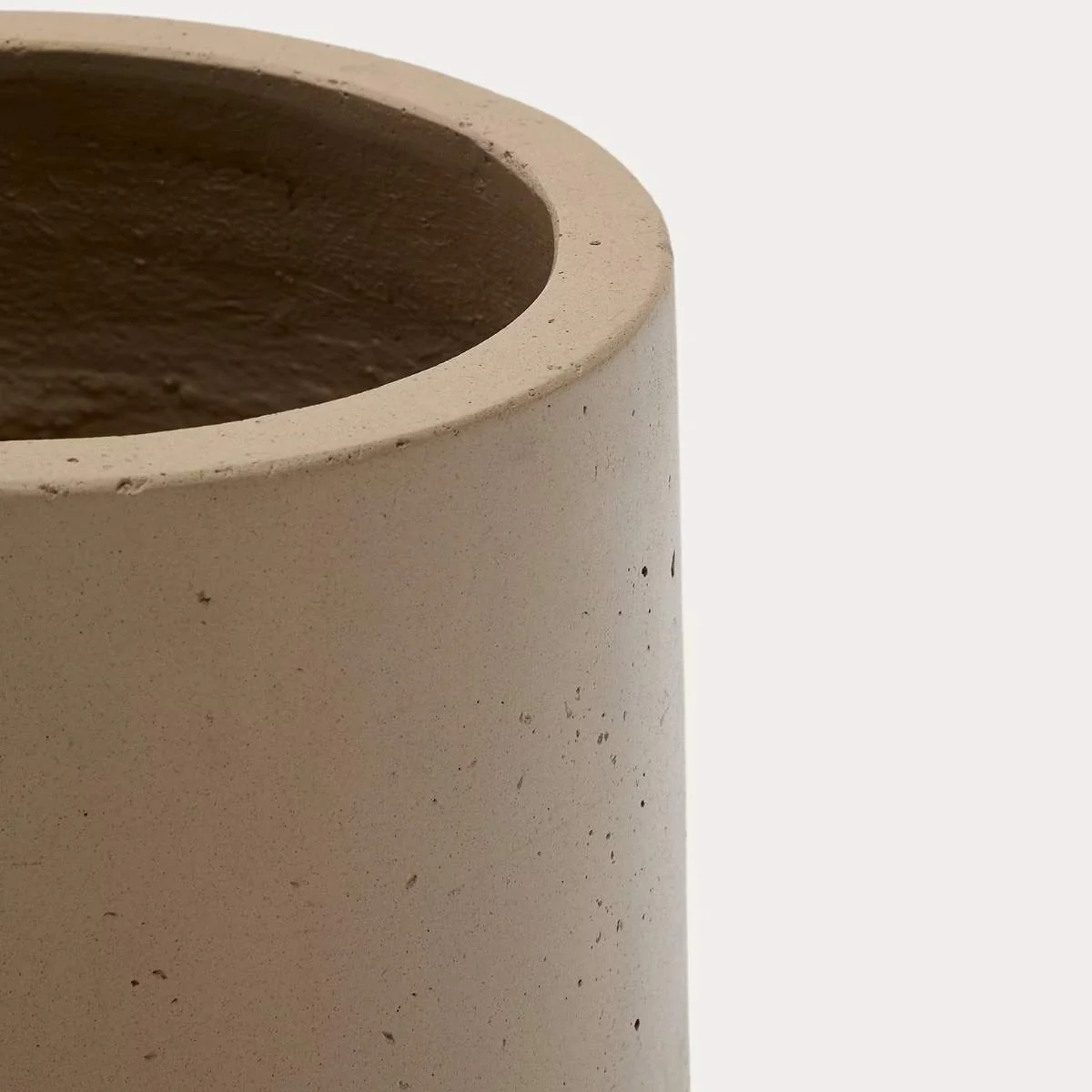 Kave Home Calun beige cement planter Ø 32cm - Image 3