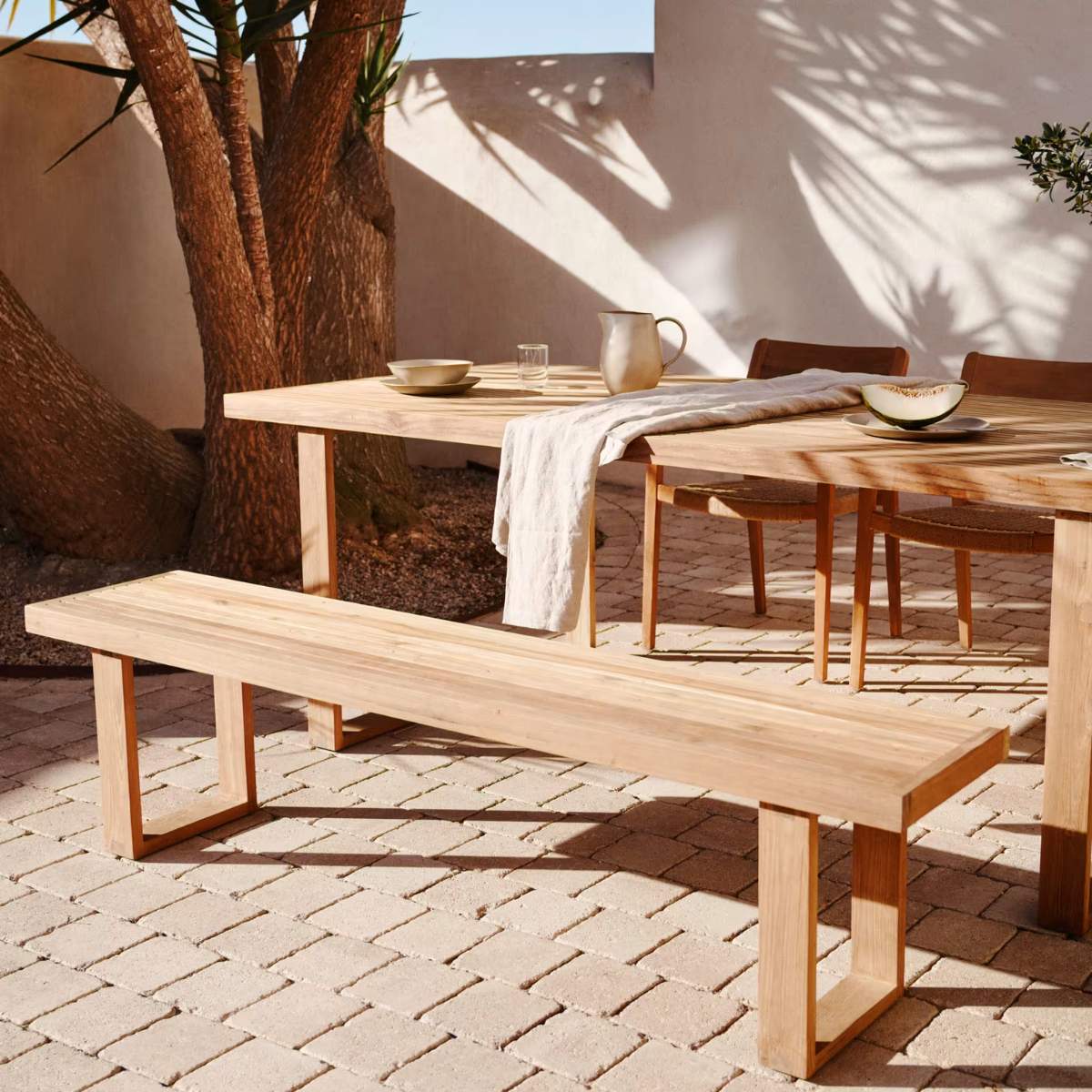 Kave Home Canadell 100% outdoor solid recycled teak bench, 210 cm - Image 5
