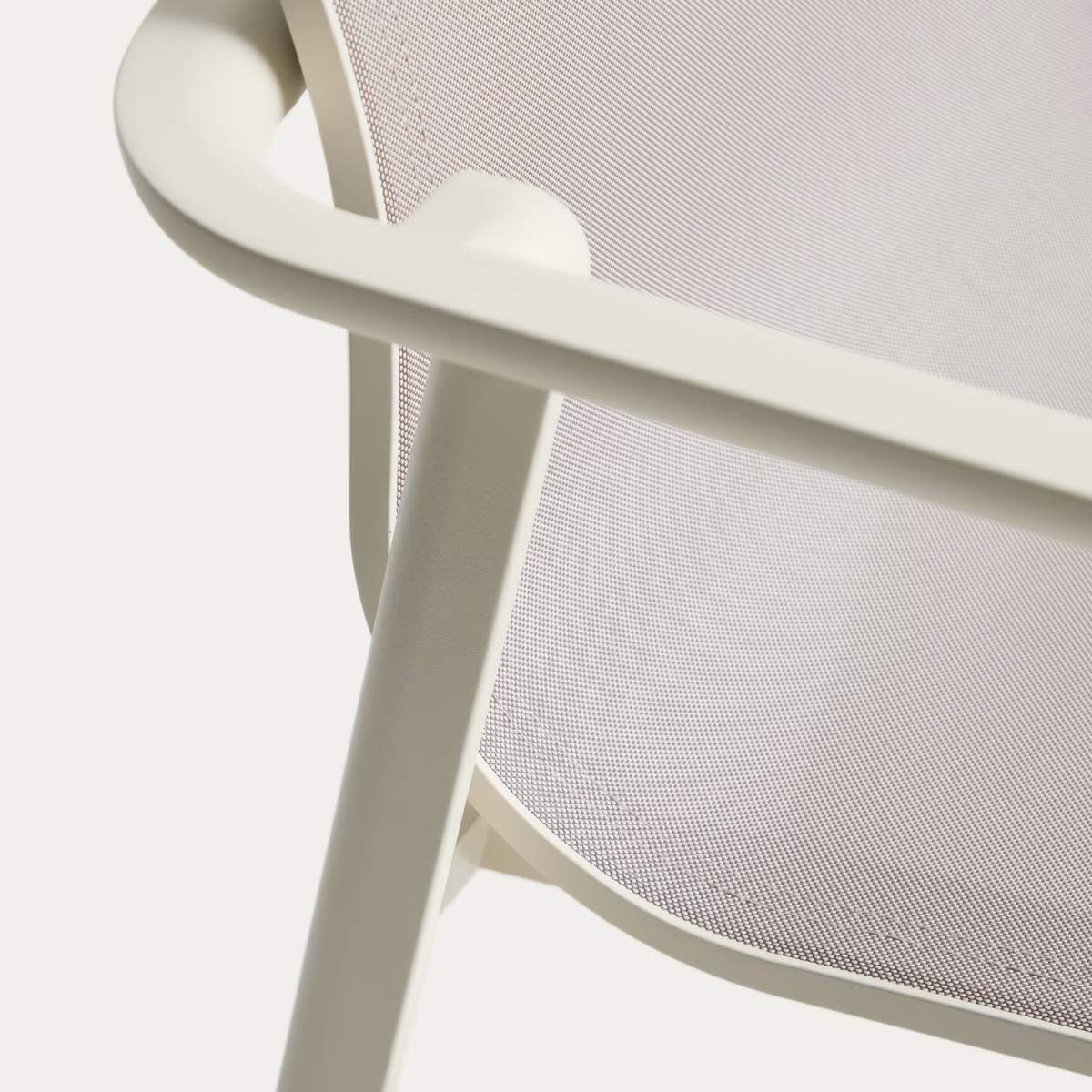 Kave Home Canea stackable outdoor chair in beige texteline and ecru aluminium - Image 9