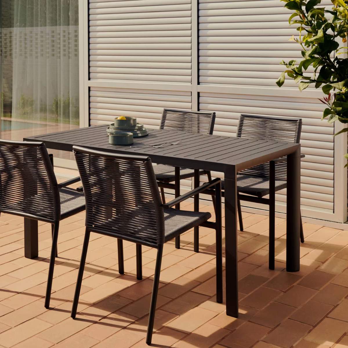 Kave Home Culip aluminium outdoor table in powder coated white finish, 150 x 77 cm - Image 13