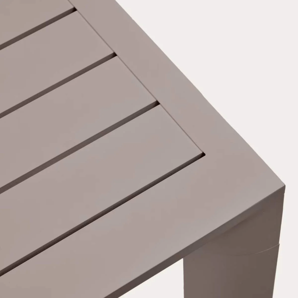 Kave Home Culip aluminium outdoor table in powder coated brown finish, 220 x 100 cm - Image 5