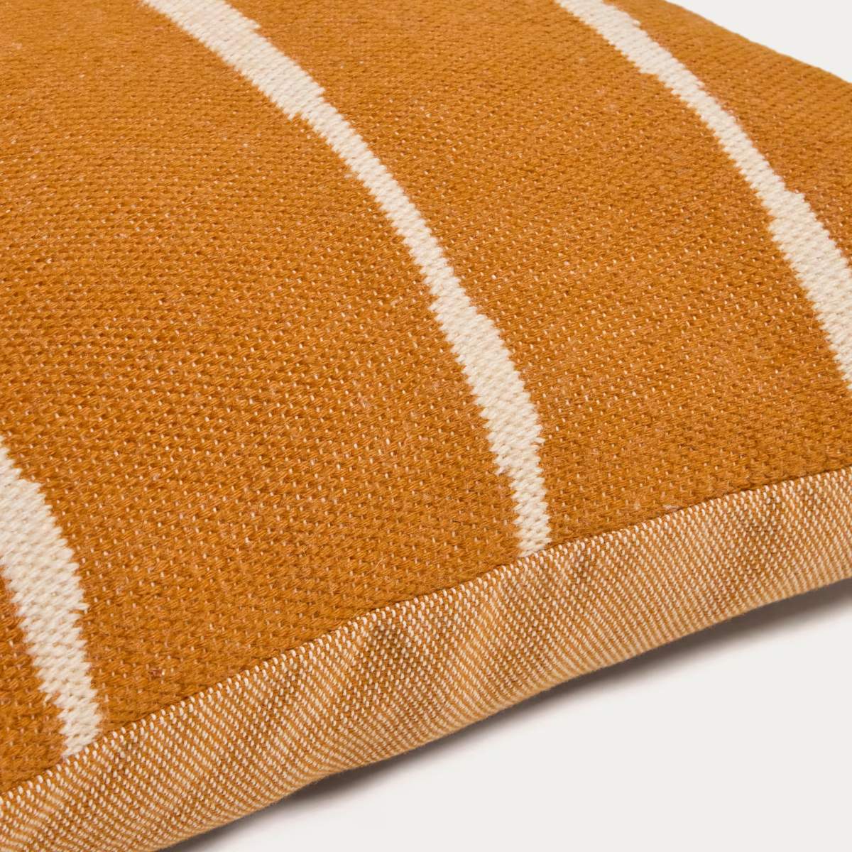 Kave Home Daila orange 100% PET floor cushion cover with Ikat graphic 70 x 70 cm - Image 2