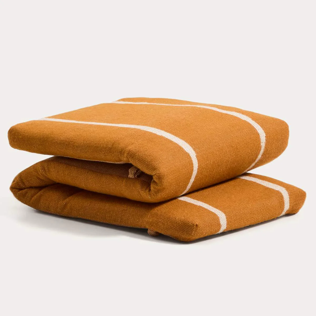 Kave Home Daila orange 100% PET sun lounger cushion with Ikat graphic 50 x 175cm - Image 4