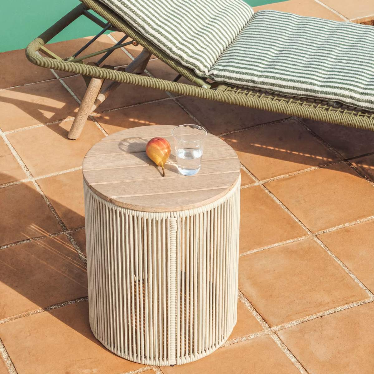 Kave Home Dandara side table in steel, green rope cord and solid acacia wood Ø40cm FSC 100% - Image 14