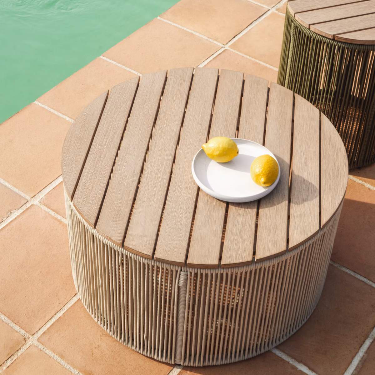 Kave Home Dandara coffee table in steel, green rope cord and solid acacia wood Ø70cm FSC 100% - Image 20