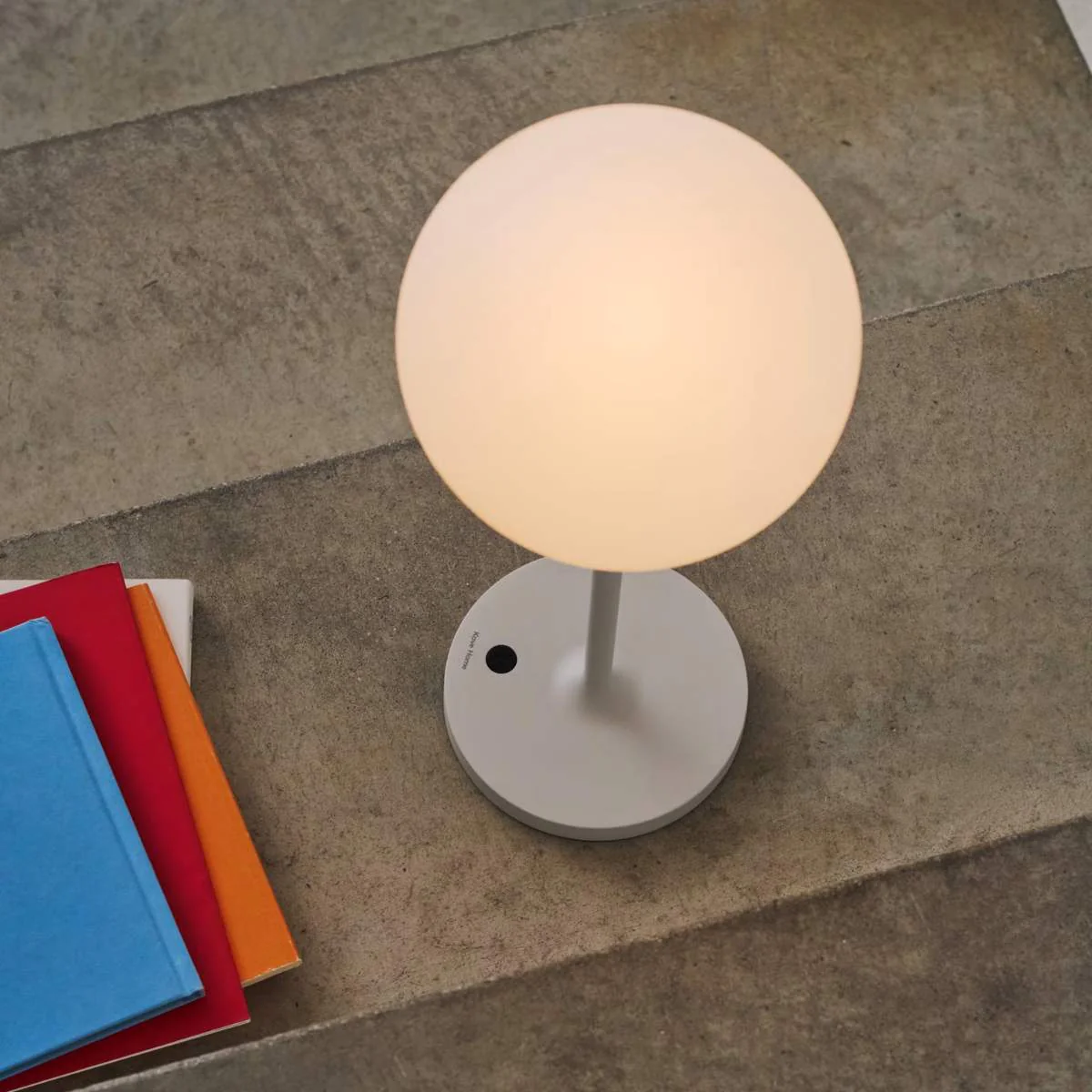 Kave Home Dinesh outdoor table lamp in grey aluminium 40 cm - Image 12