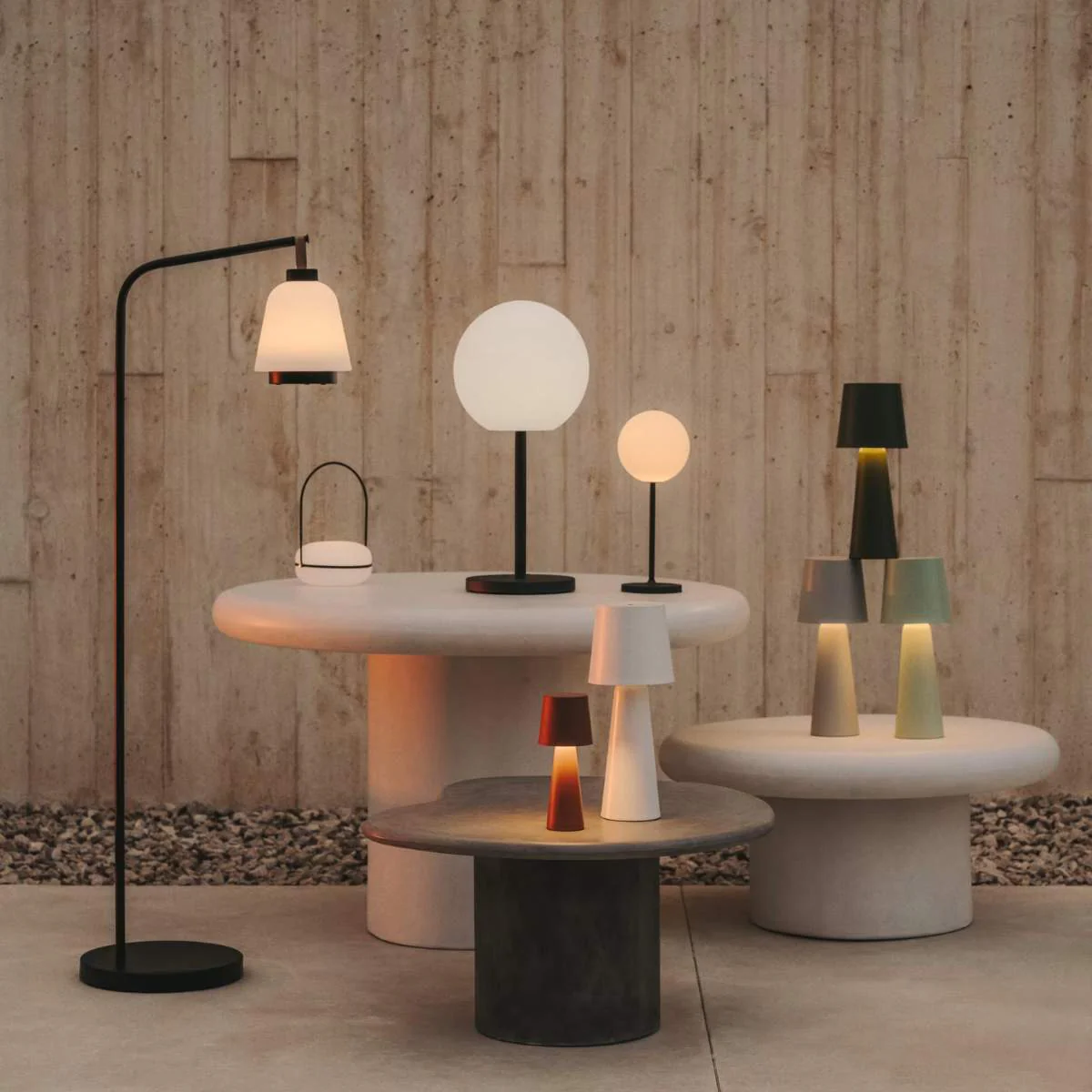 Kave Home Dinesh outdoor table lamp in grey aluminium 40 cm - Image 15
