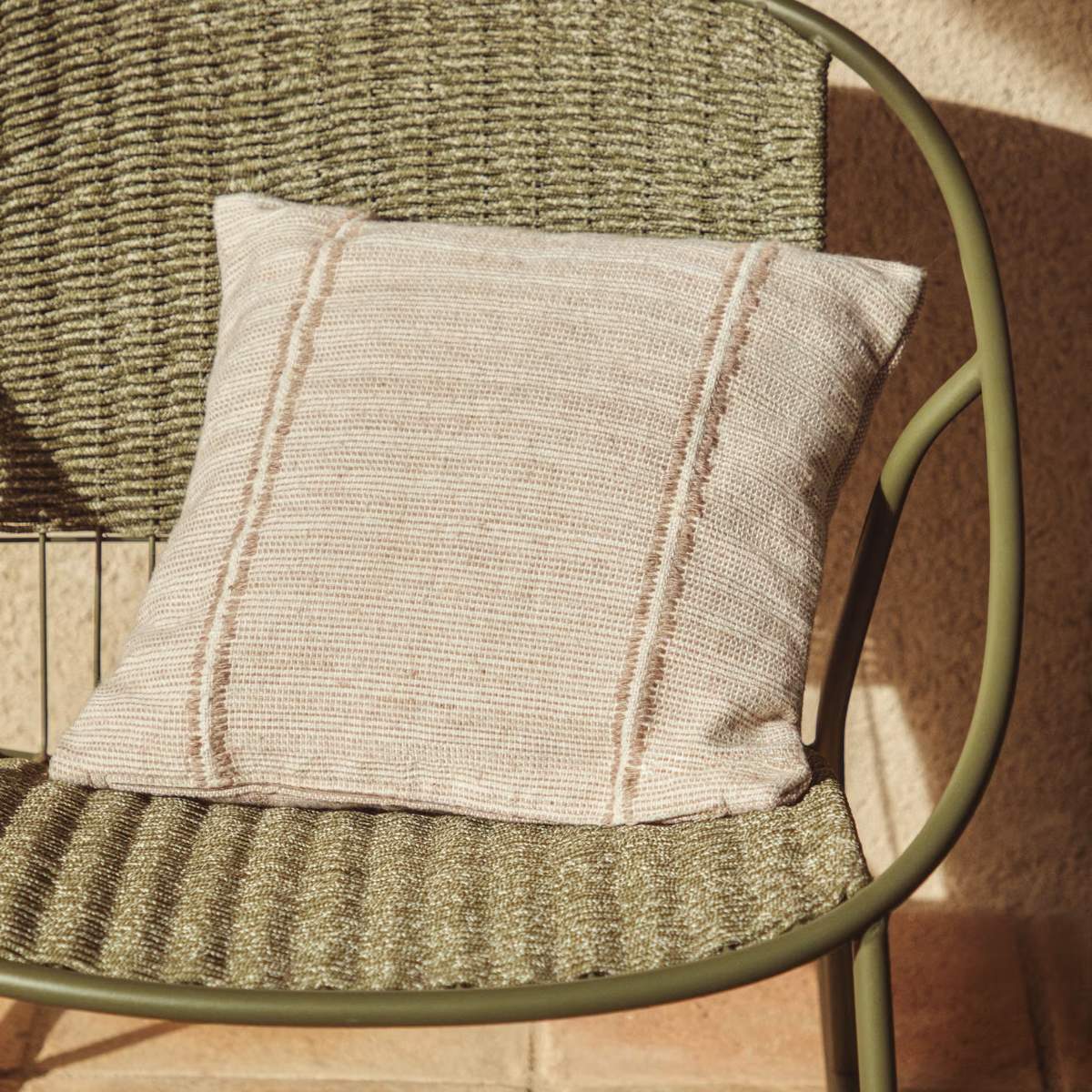 Kave Home Drati yellow 100% PET cushion cover 45 x 45 cm - Image 16