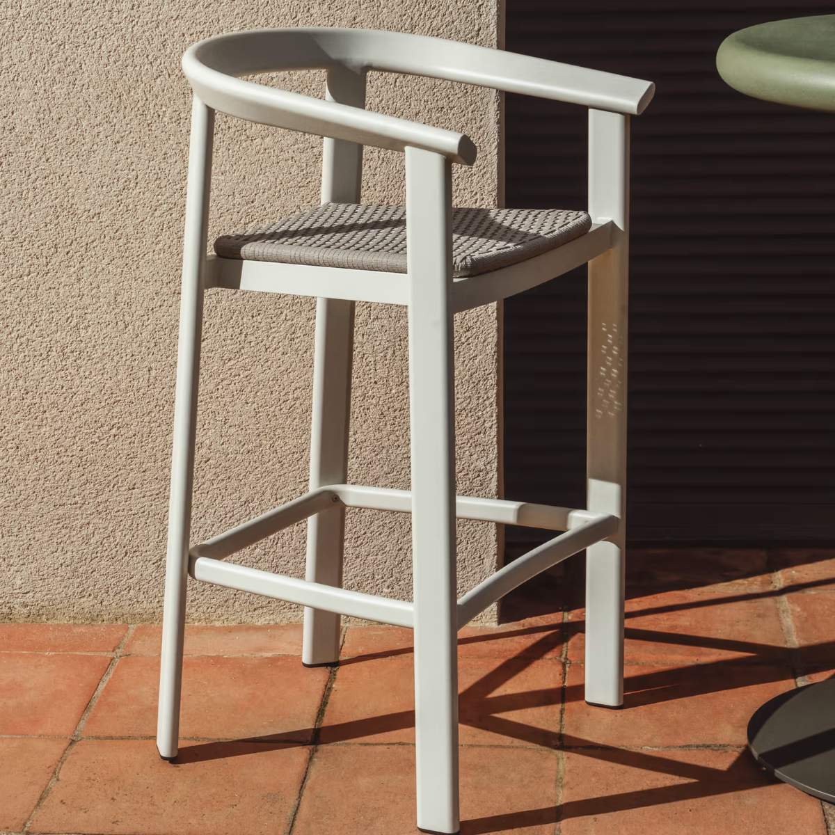 Kave Home Erice stool in aluminium and ecru rope cord 65cm - Image 17