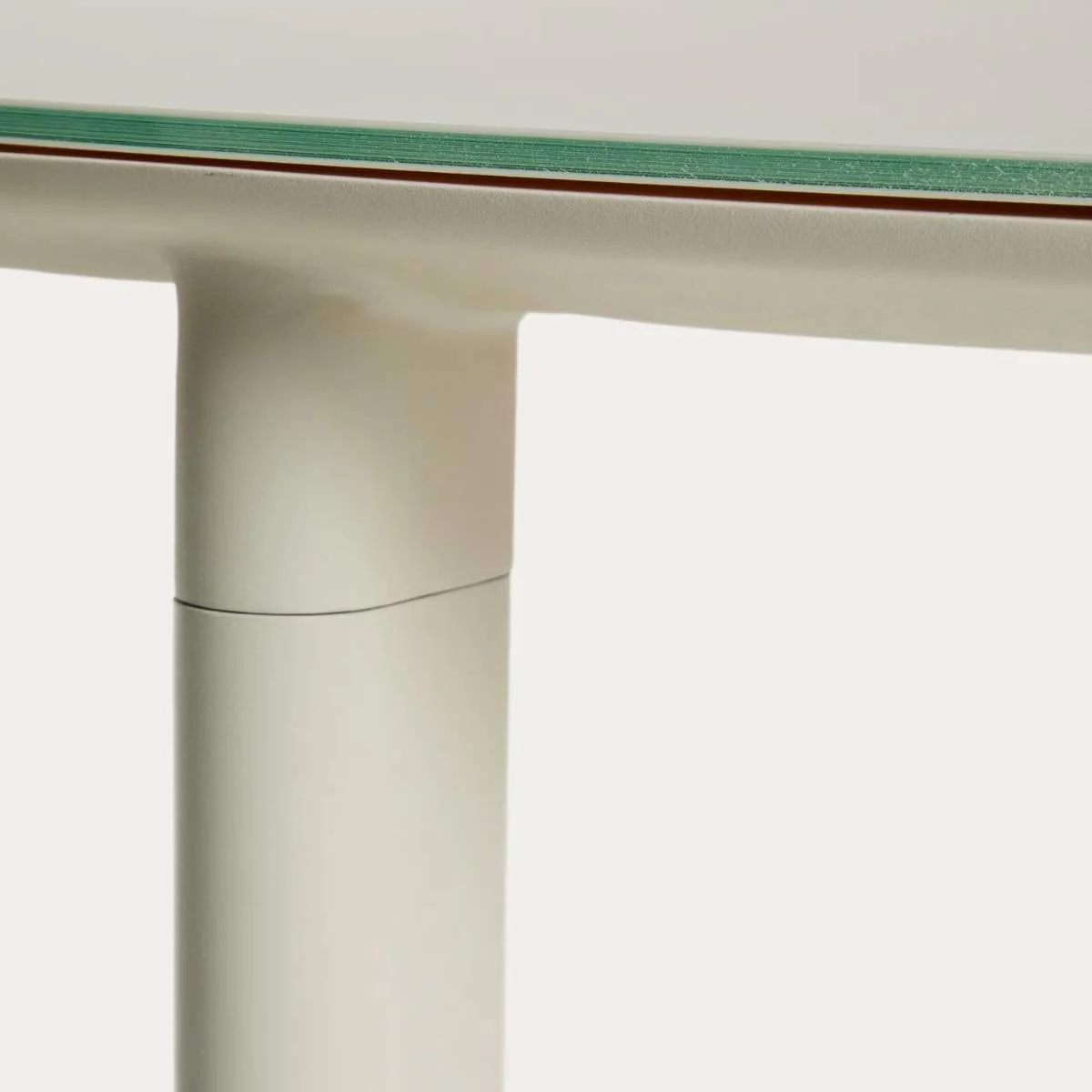 Kave Home Erice oval table in aluminium and ecru tempered glass 180 x 90 cm - Image 5
