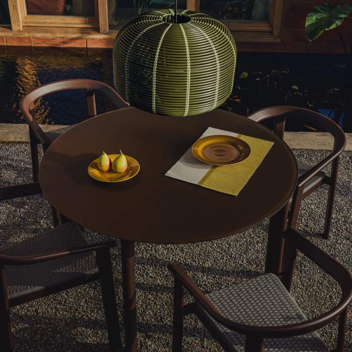 Kave Home Erice round table in aluminium and ecru tempered glass Ø120 cm - Image 16