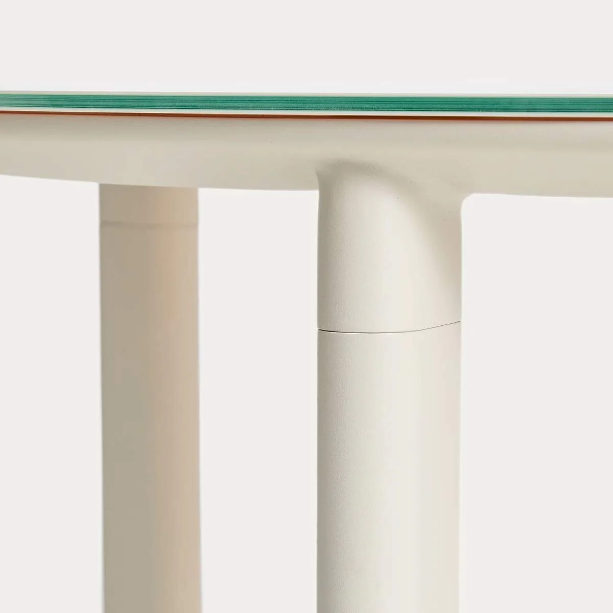 Kave Home Erice oval table in aluminium and ecru tempered glass 230 x 100 cm - Image 7