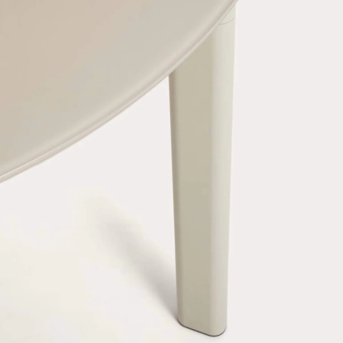 Kave Home Erice round table in aluminium and ecru tempered glass Ø120 cm - Image 3
