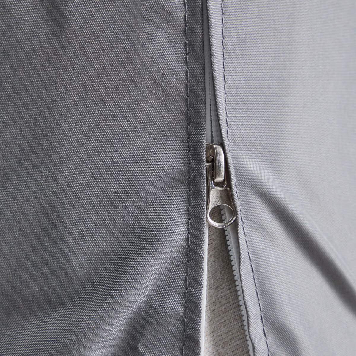 Kave Home Iria cover for outdoor furniture max. 220 x 55cm - Image 5