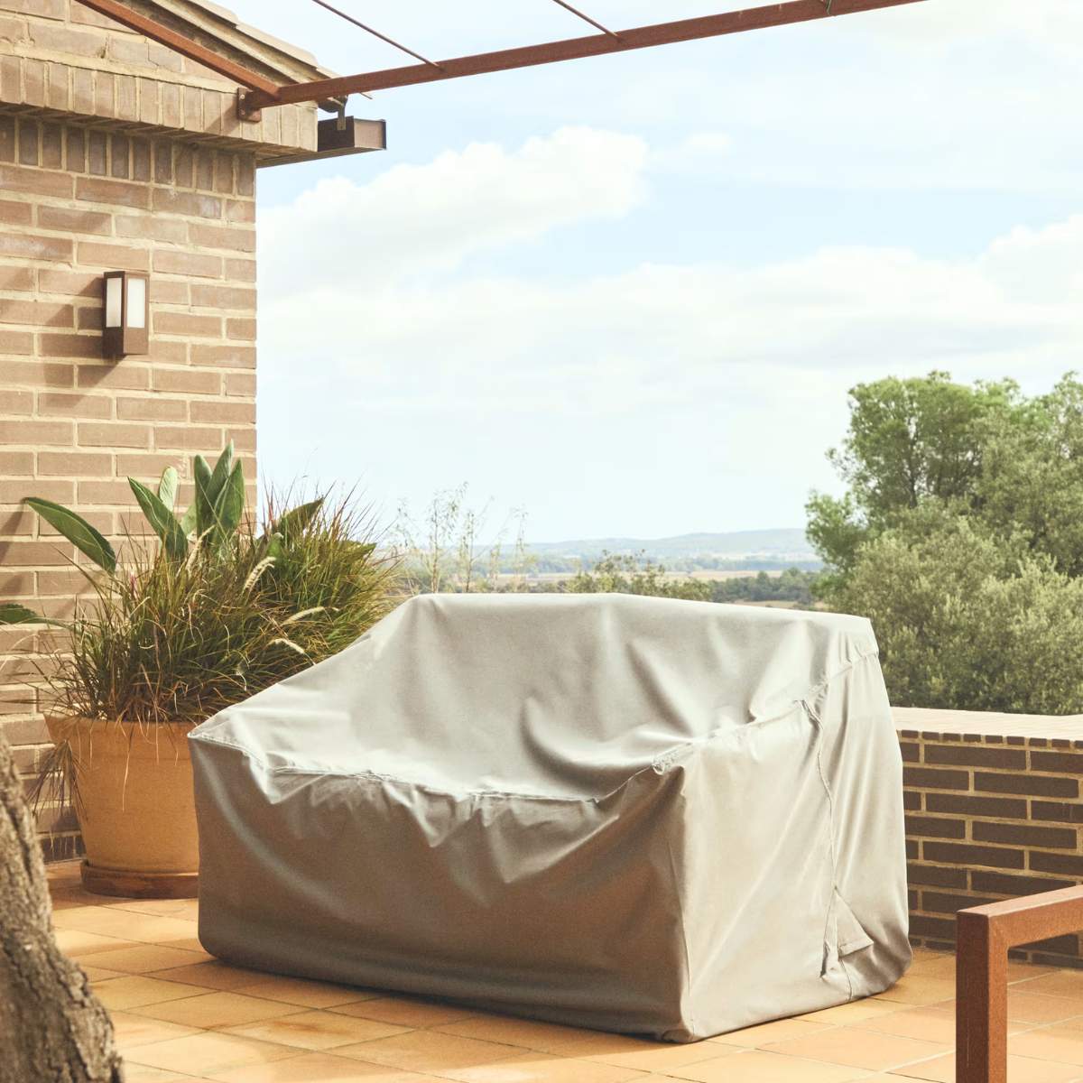 Kave Home Iria protective cover for outdoor furniture max. 145 x 105 cm - Image 7