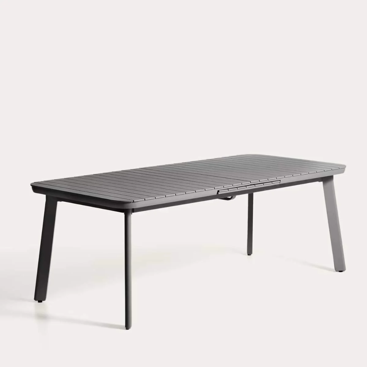 Kave Home Izola extendable outdoor table in aluminium with green finish 220 (280) x 100cm - Image 10
