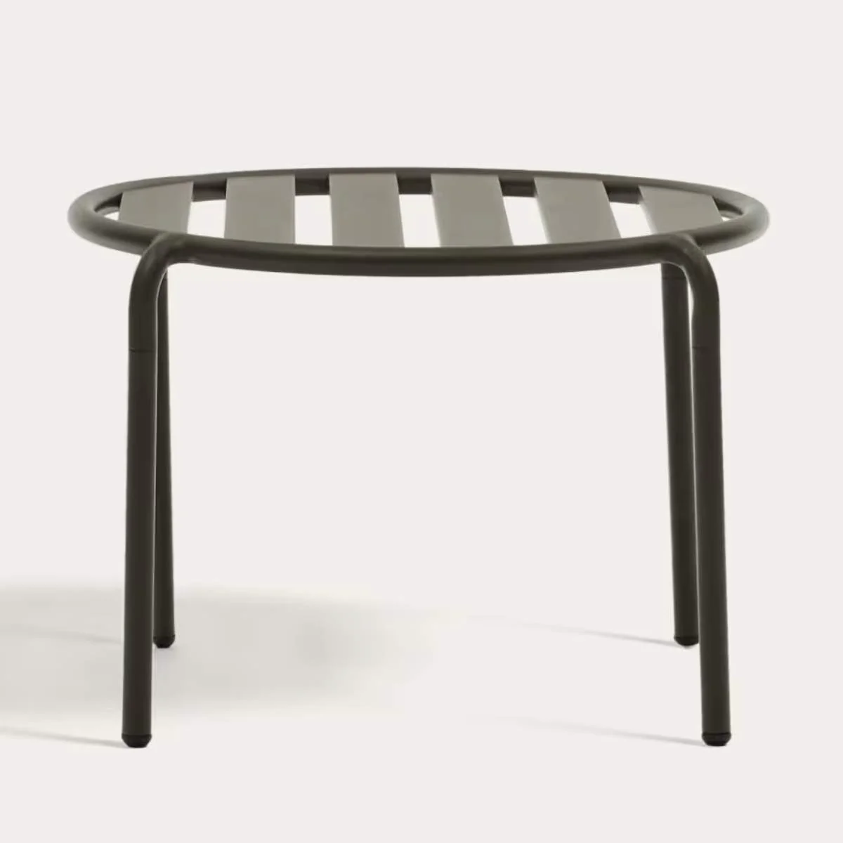 Kave Home Joncols outdoor side table in aluminium with taupe painted finish Ø 60cm - Image 2