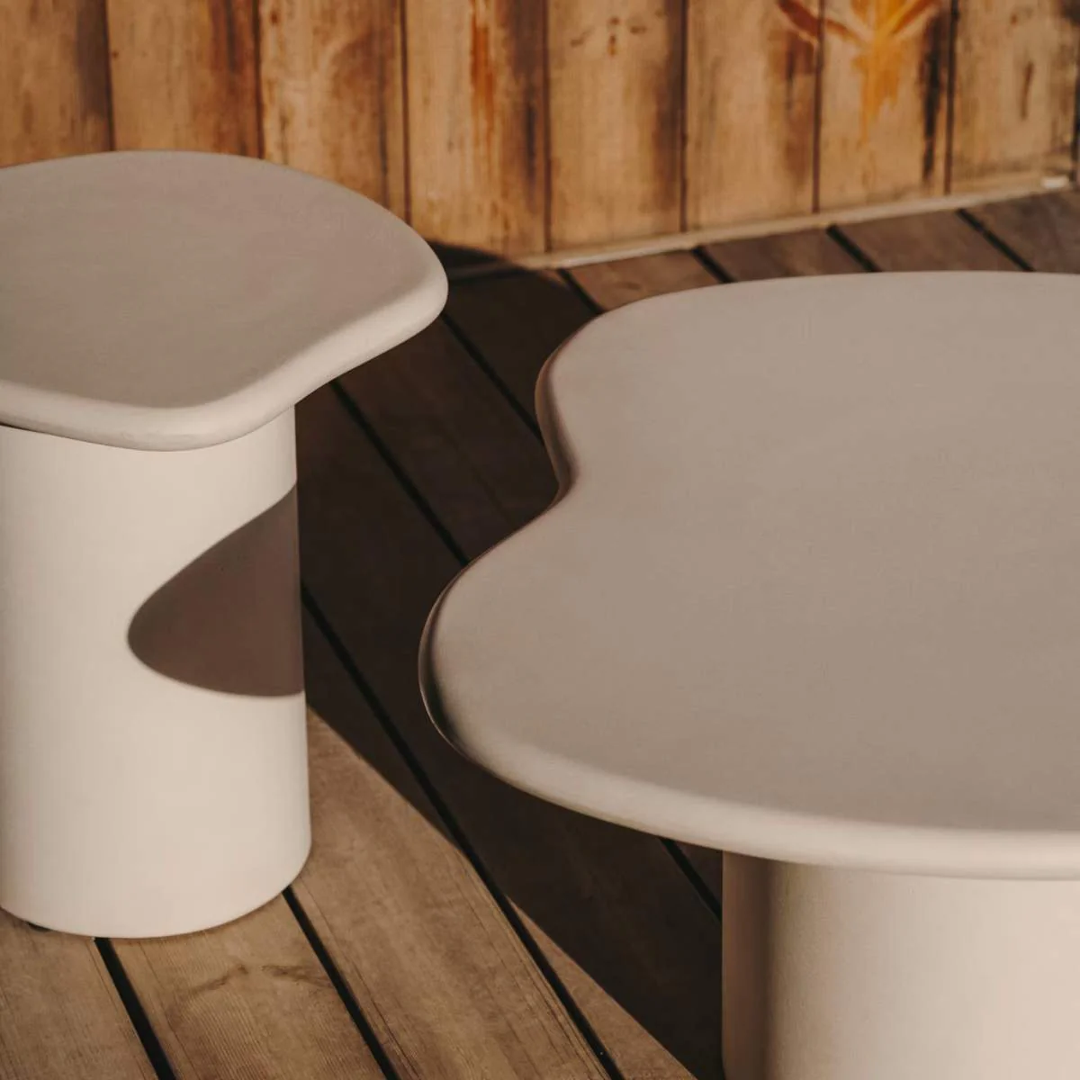 Kave Home Macarella side table in mustard concrete 48 x 47cm - Image 16
