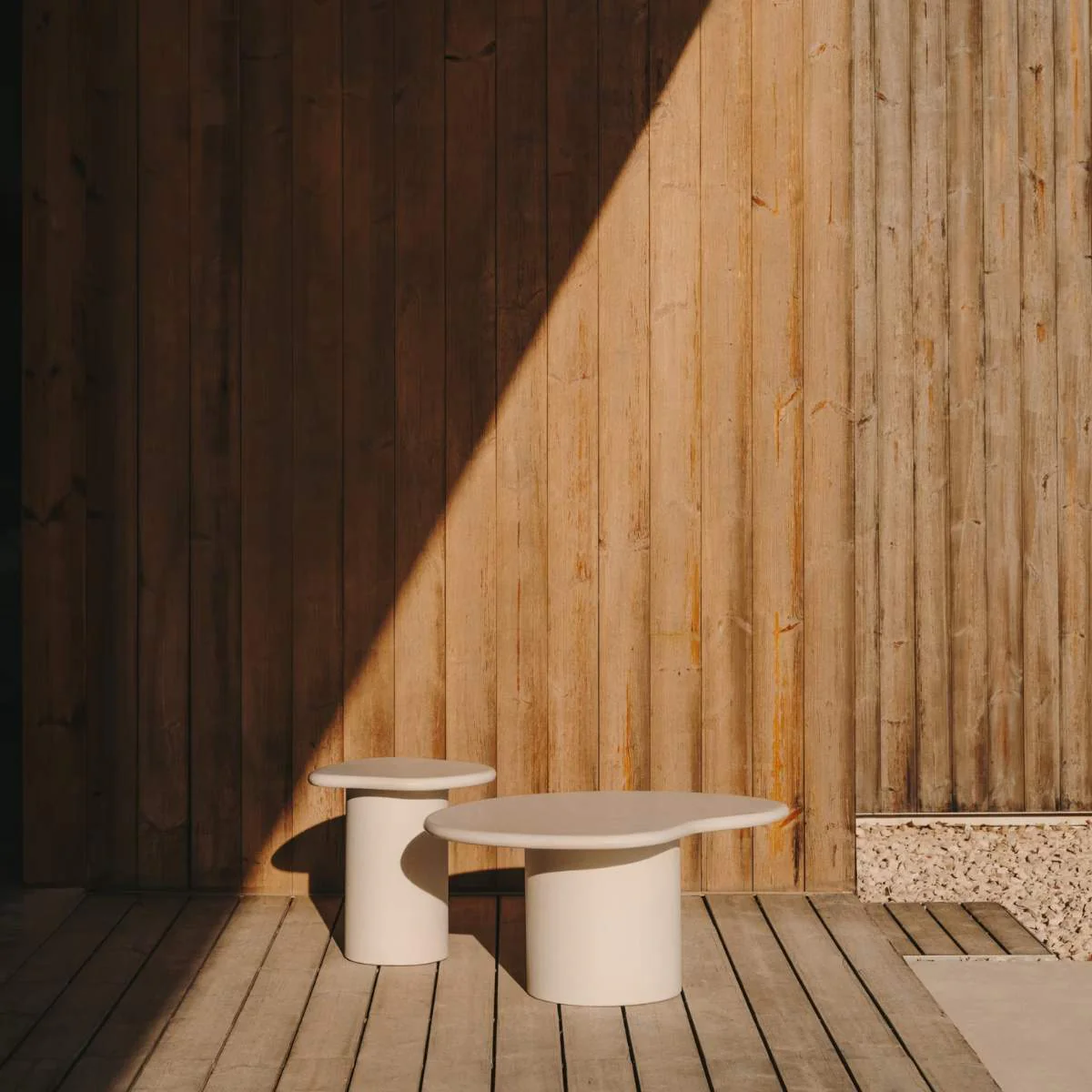 Kave Home Macarella side table in mustard concrete 48 x 47cm - Image 17