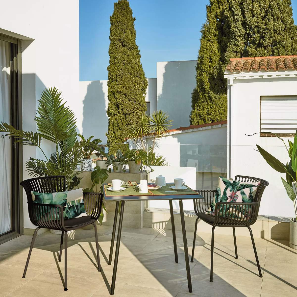 Kave Home Mathis cement fibre with steel legs with black finish 75 x 75 cm - Image 5
