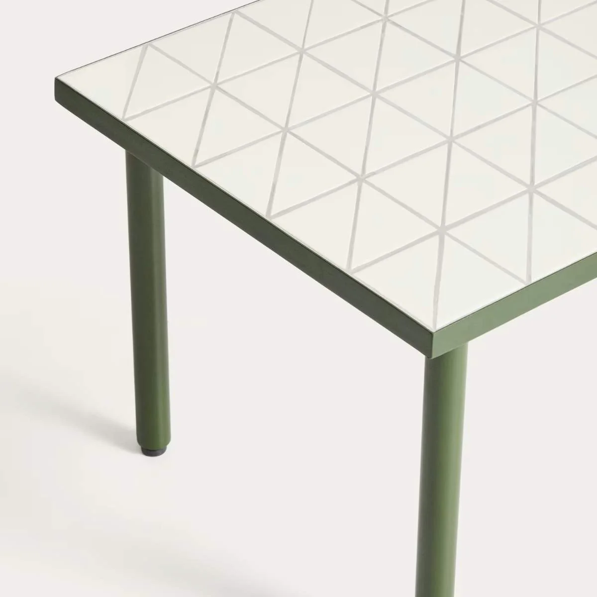 Kave Home Maurina side table in green galvanised steel with ecru tiles 81 x 51 cm - Image 4