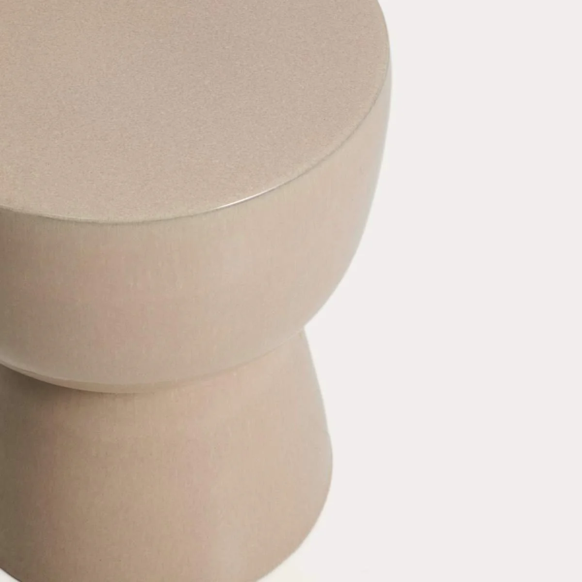 Kave Home Mesquida outdoor side table in ceramic with glazed ecru finish Ø 36cm - Image 2