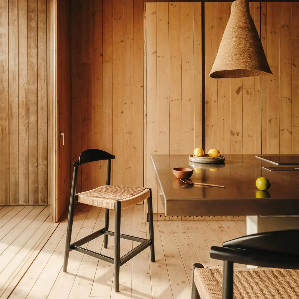 Kave Home Nina stool made of solid acacia wood with black finish and beige rope height 62 cm - Image 32