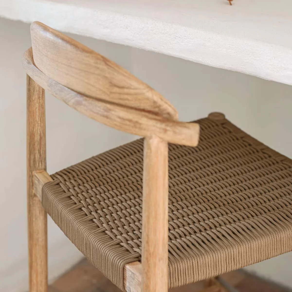 Kave Home Nina stool made of solid acacia wood with black finish and beige rope height 62 cm - Image 38