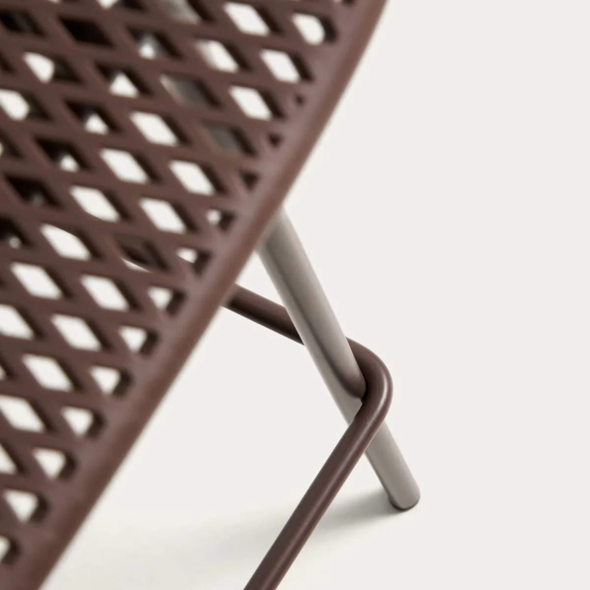 Kave Home Quinby brown outdoor stool 65cm - Image 10