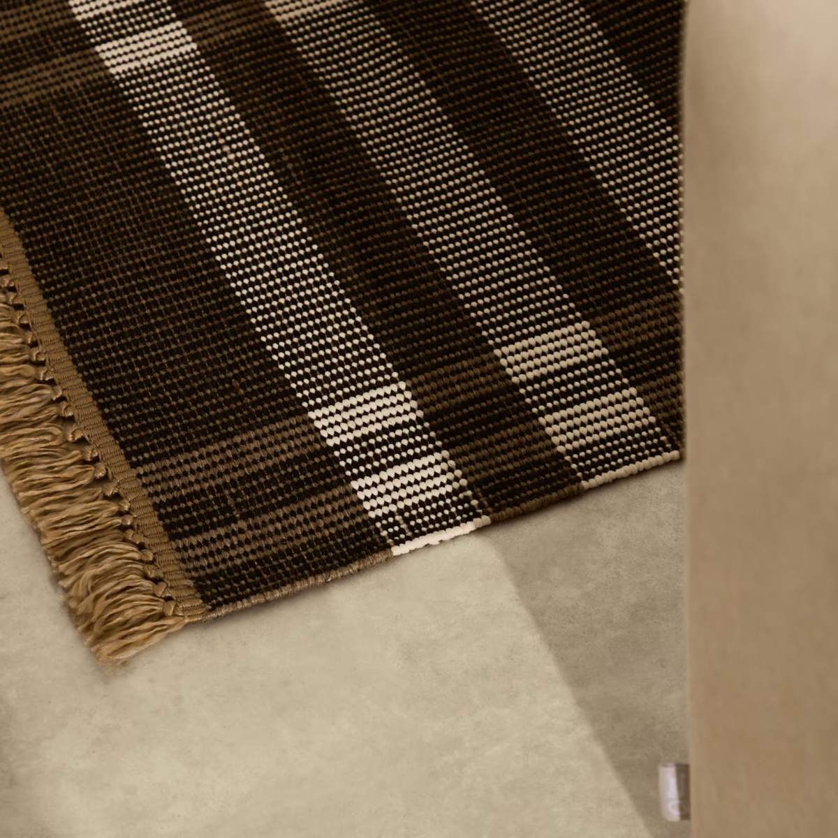 Kave Home Rug Barani in synthetic fibers brown and beige 60 x 90 cm - Image 10