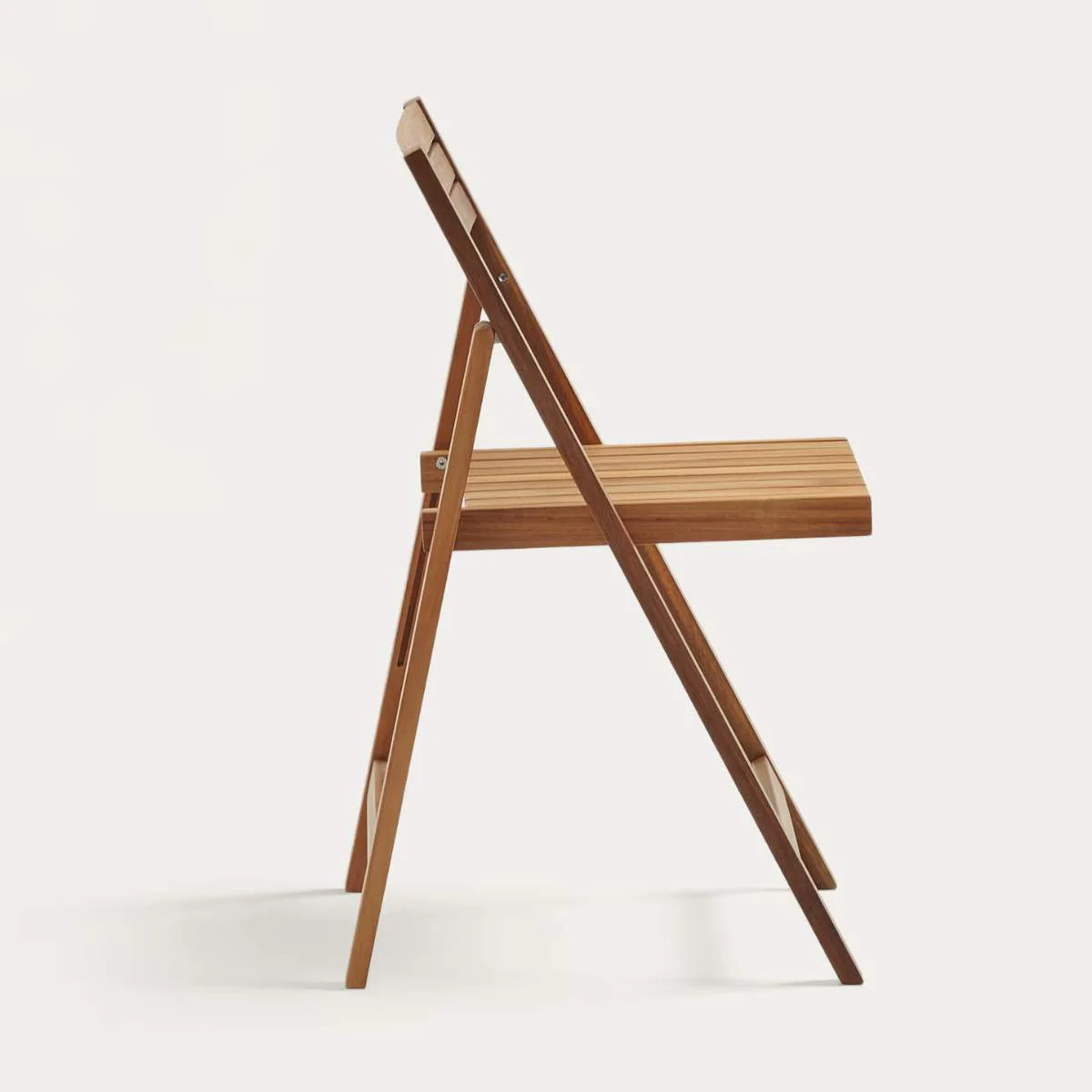 Kave Home Sadirar folding outdoor chair made from solid acacia wood FSC 100% - Image 2