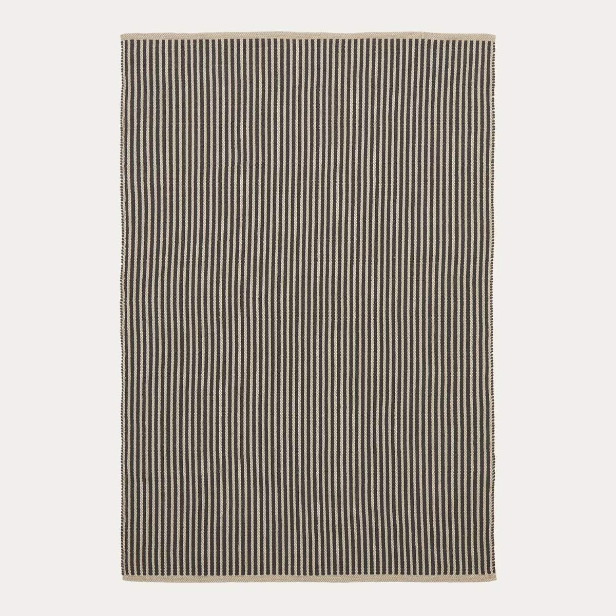 Kave Home Satanca beige and black striped rug made from synthetic fibres 160 x 230 cm