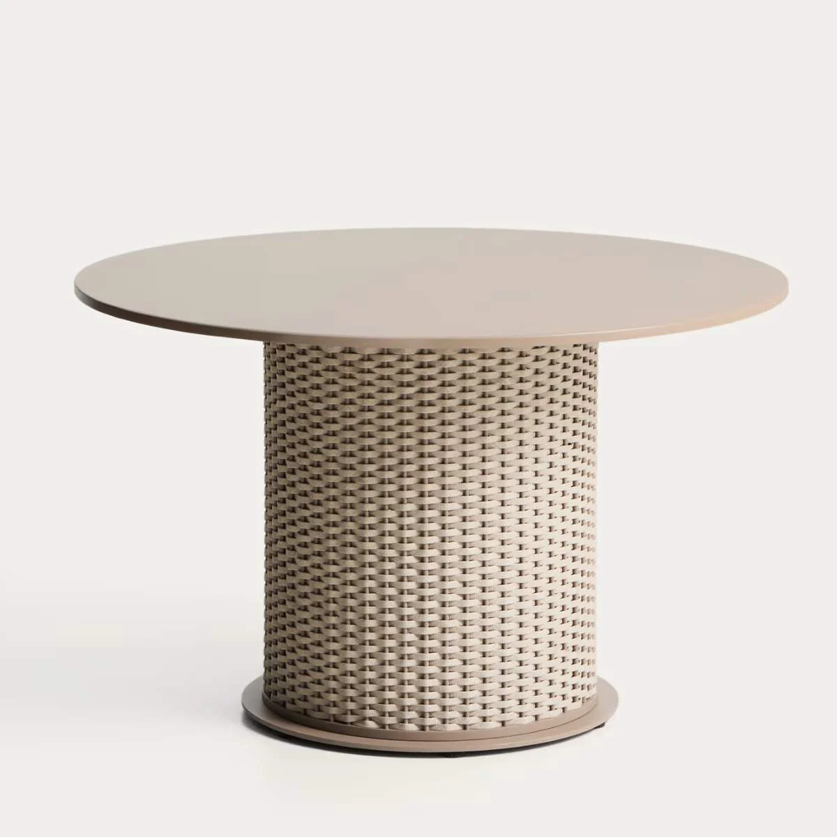 Kave Home Sedalis taupe outdoor table in aluminium and rope cord Ø120cm