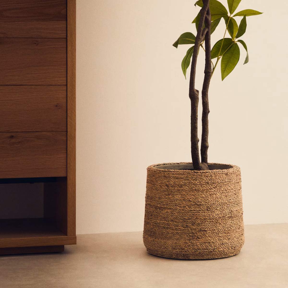 Kave Home Sigal set of 2 cement plant pots in a natural finish, Ø 24 cm / 31 cm - Image 6
