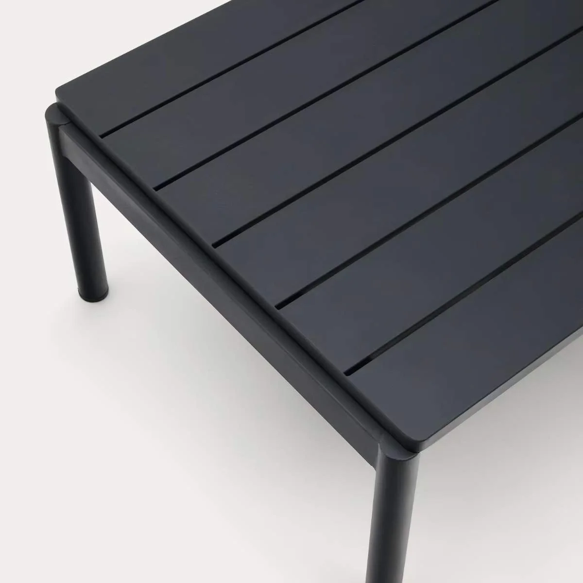 Kave Home Sorells coffee table in green aluminum 63 x 144,6 cm - Image 8
