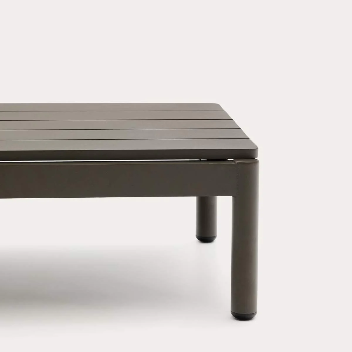 Kave Home Sorells coffee table in green aluminum 52,4 x 91 cm - Image 5