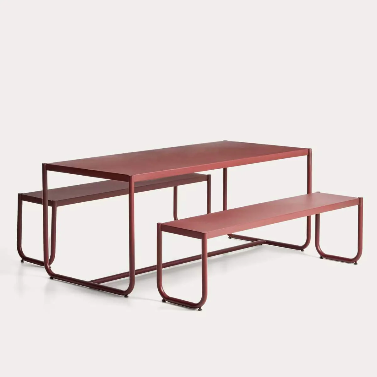 Kave Home Sotil Set of 2 Benches and Galvanized Steel Table with Garnet Finish 183 x 83 cm - Image 3