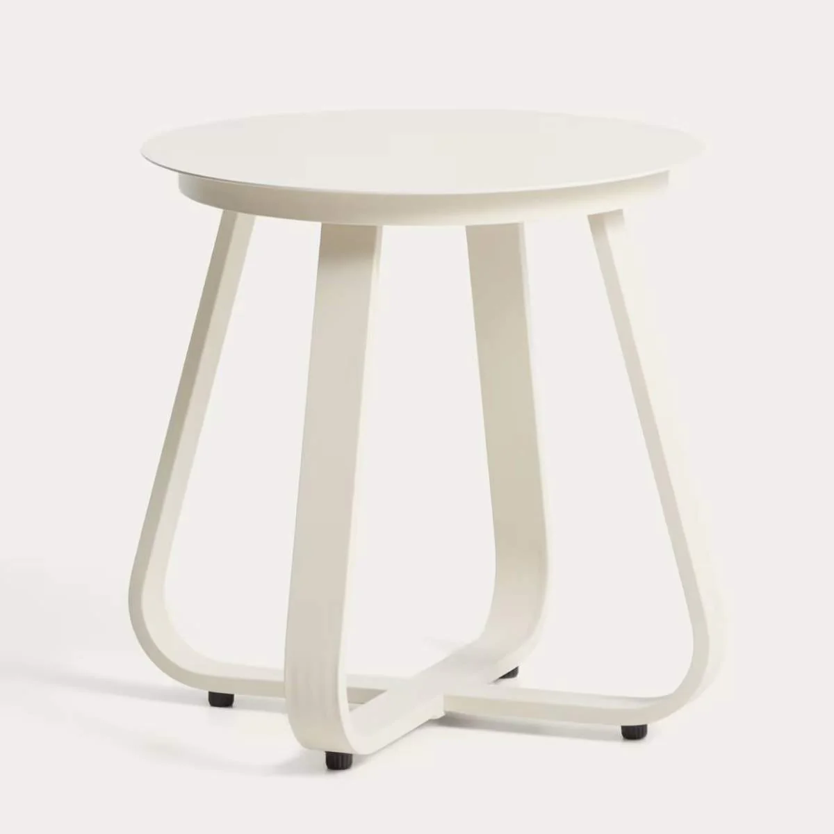 Kave Home Tamaris ecru aluminium outdoor side table Ø48cm