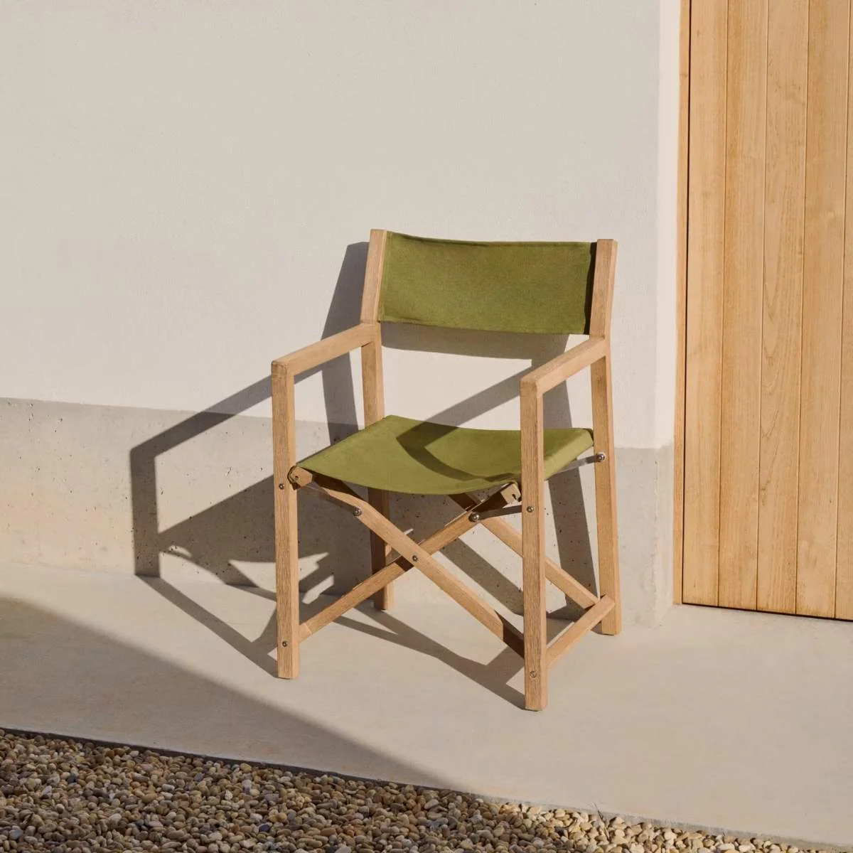 Kave Home Vilara blue and beige striped outdoor folding chair made of FSC 100% solid acacia wood - Image 58