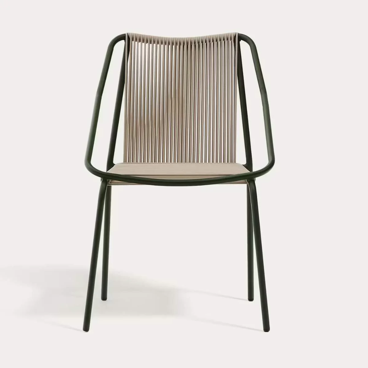 Kave Home Zivia stackable outdoor chair in ecru rope cord and burgundy galvanised steel - Image 22