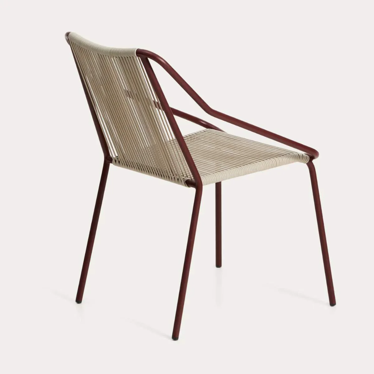Kave Home Zivia stackable outdoor chair in ecru rope cord and burgundy galvanised steel - Image 4